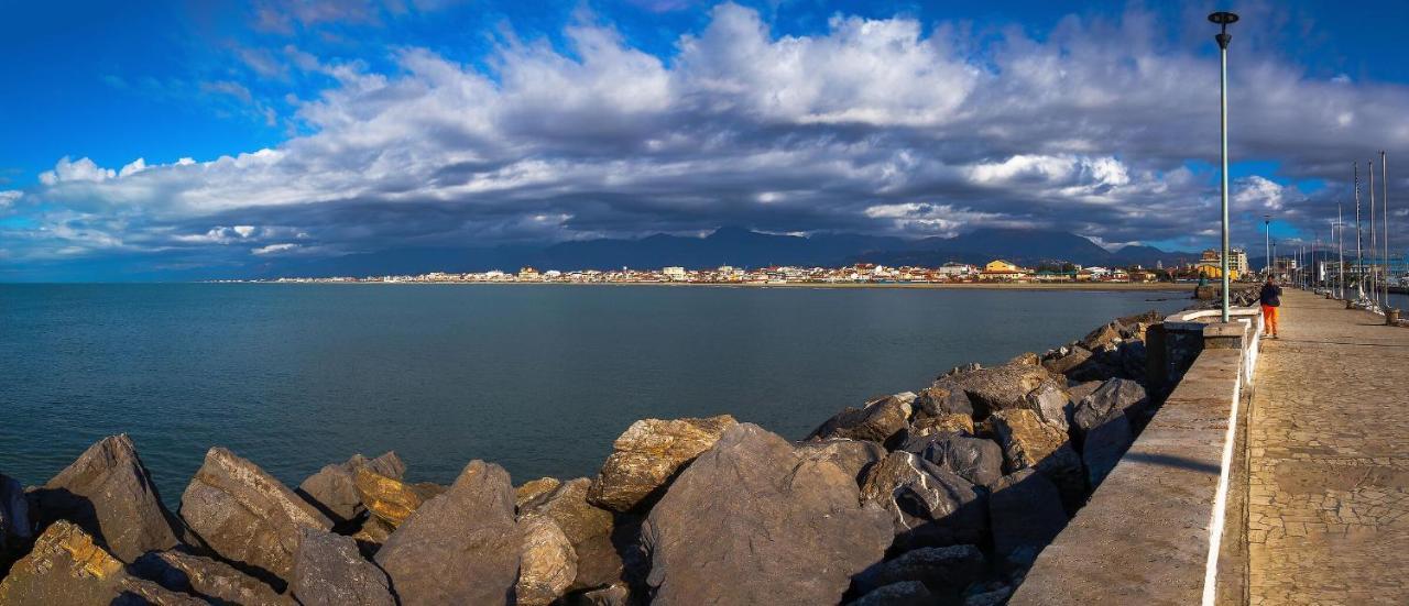 Ferienwohnung Tra Puccini Ed Il Mare Torre del Lago Puccini Exterior foto